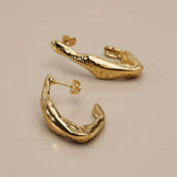 Χρυσοί Κρίκοι με Καμπύλη Φόρμα