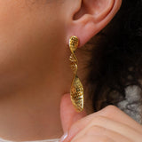 Κρεμαστά Σκουλαρίκια με Στριφτό Ορθογώνιο Σχέδιο