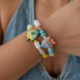 Χρωματιστό Βραχιόλι Με Πολύχρωμες Χάντρες Και Ψαράκι