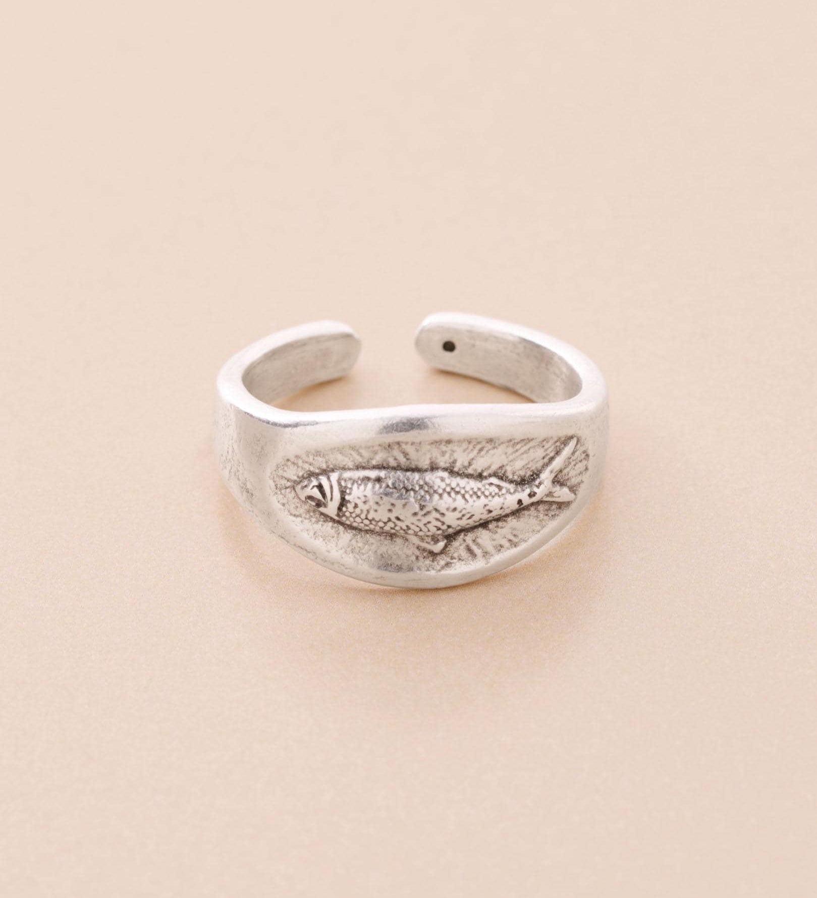 Silver Sea Motif Ring