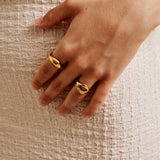 Gold Soft Asymmetric Ring